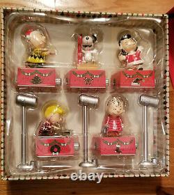 Hallmark 2017 Christmas Dance Party Peanuts Collector's Set Special Edition -New