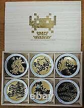 Lot 6 Space Invaders Premium Plate Special Edition NEW in Deluxe Paulownia Box