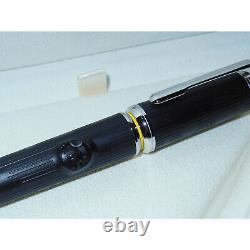 New Montblanc Great Characters Walt Disney Special Edition Fountain Pen M 119834