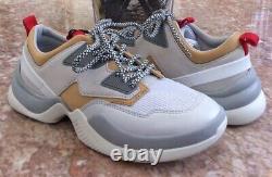 New Zara Special Edition Women Gray White Athletic Fashion Sneakers 37 /6.5 7412