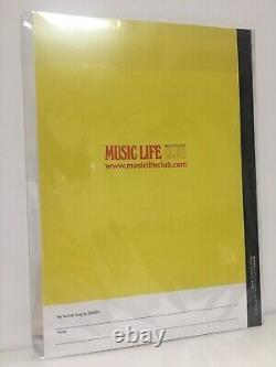 QUEEN MUSIC LIFE Magazine Set withgifts Reprint of the special edition New Rare