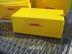 Scalextric / Superslot H3253 DHL Special Edition Audi R8 LMS NMIB